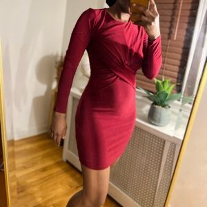 Red/plum dress
